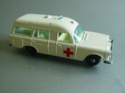 min3england MercedesBenzBinzAmbulance 20200301